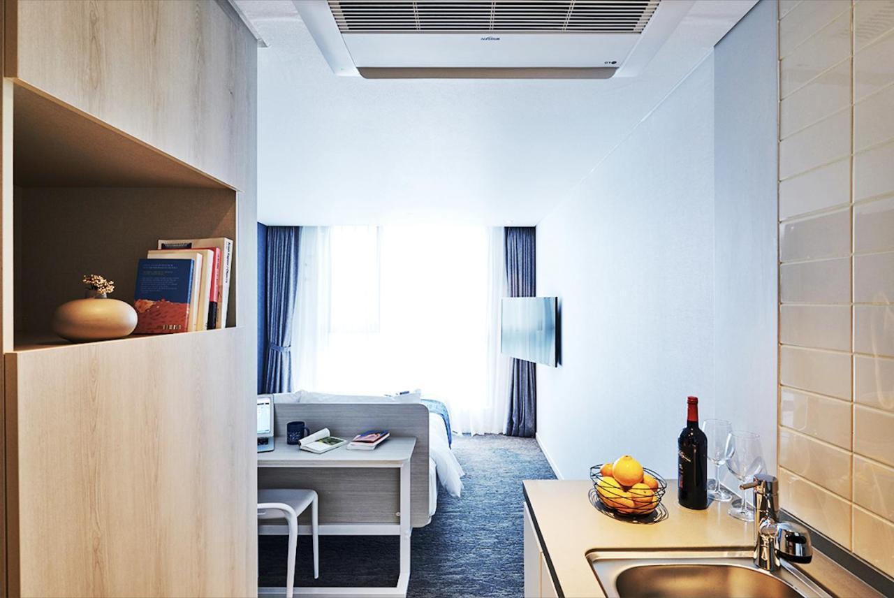 Jeju Pureun Hotel Seogwipo Exteriör bild