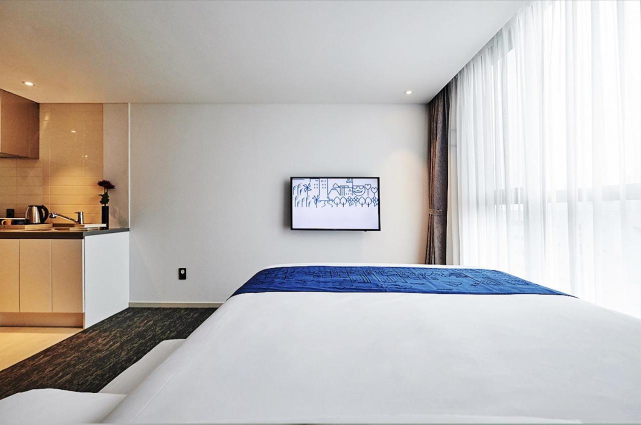 Jeju Pureun Hotel Seogwipo Exteriör bild